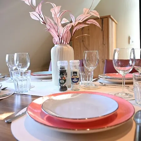 Lindenhof Family 2br & Bunkbed In Neuenburg