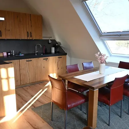Lindenhof Family 2br & Bunkbed In Neuenburg Lägenhet *