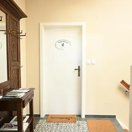Lindenhof Family 2br & Bunkbed In Neuenburg アパート