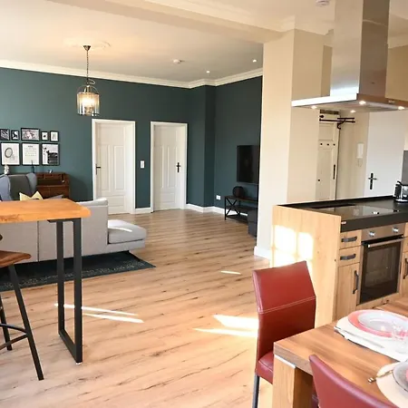 Lägenhet Lindenhof Family 2br & Bunkbed In Neuenburg