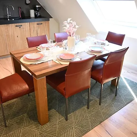 Lindenhof Family 2br & Bunkbed In Neuenburg アパート
